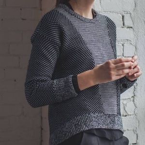 Lululemon Yogi Crew Sweater Black Heathered Light Grey